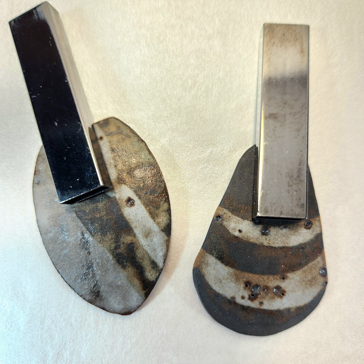 Brincos linha da terra.