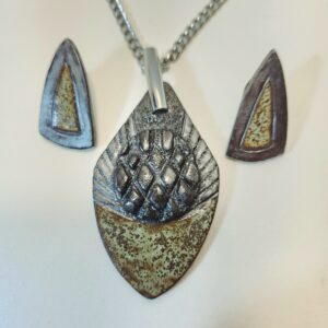 Conjunto energia da pedra.