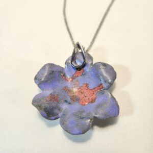 Colar beleza no interior.