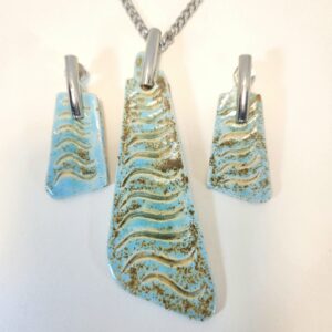 Conjunto ondas brilhantes.