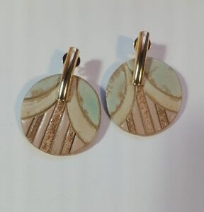 Brincos 2 ondas pastel