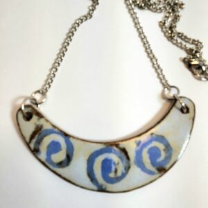 Colar caracois celestes